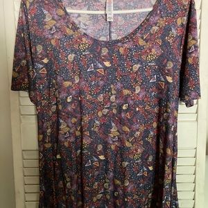 Lularoe Medium Top